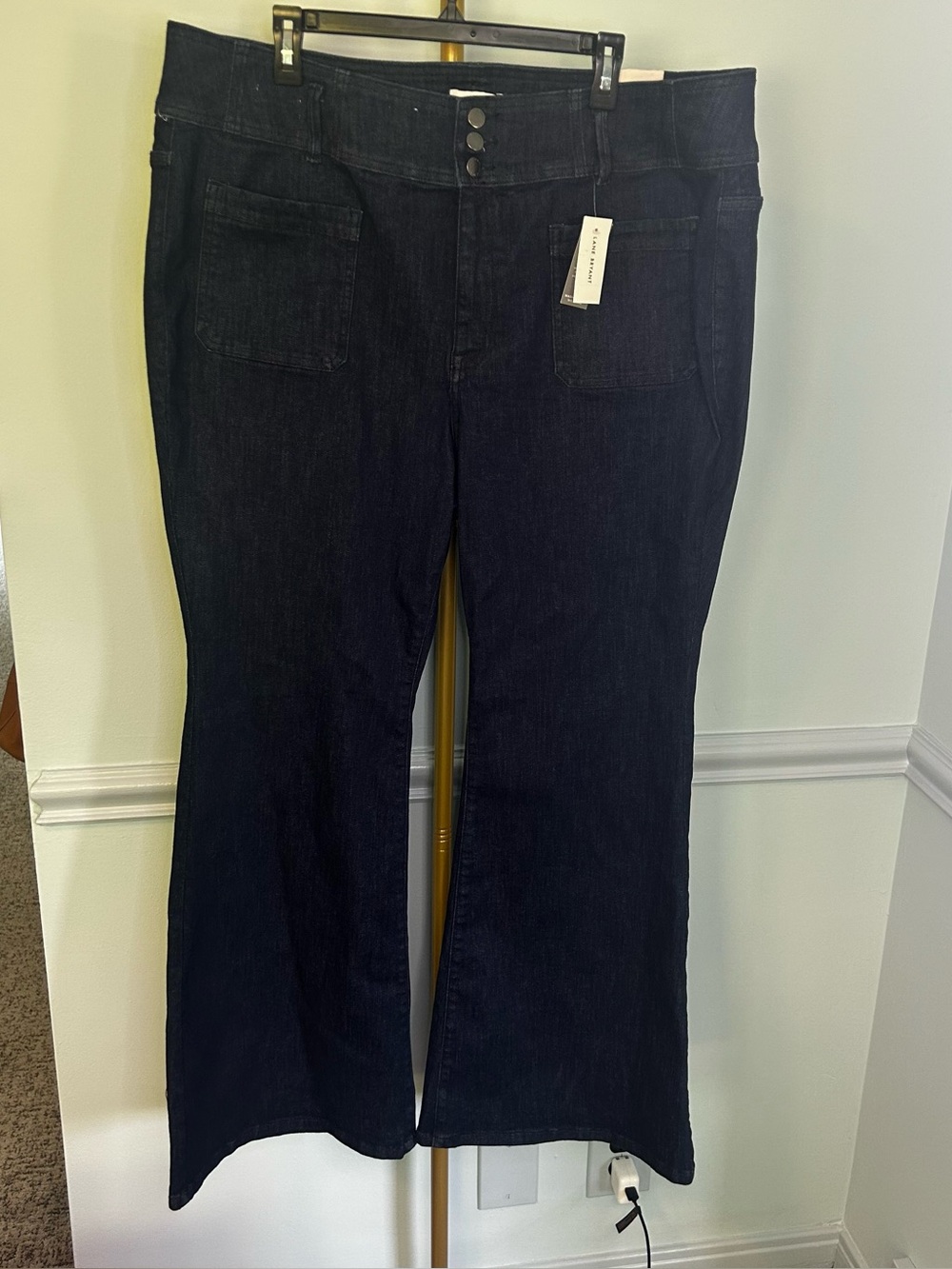 NWT Lane Bryant Ultra High-Rise Flare Front Pocket Dark Wash Blue Jeans Size 22